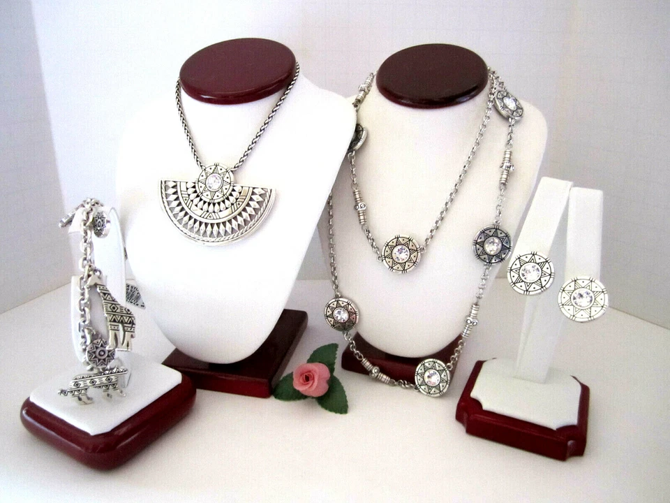 Brighton Africa Stories Basket Long Necklace Earrings Set Pouch