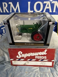 Spec Cast 1/16 Oliver Super 88 Gas Narrow Front with Red Rims, SCT949 - Picture 1 of 2