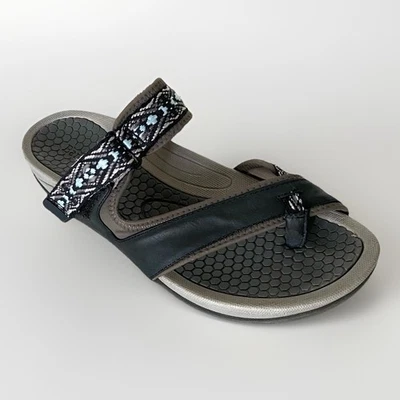Baretraps DESERAE Women's Sandals Size 9 Gray/Black Adjustable Thong - Image 1 of 4