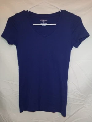 Merona Womans X-Small  ULTIMATE TEE BLUE V-neck - Image 1 of 4