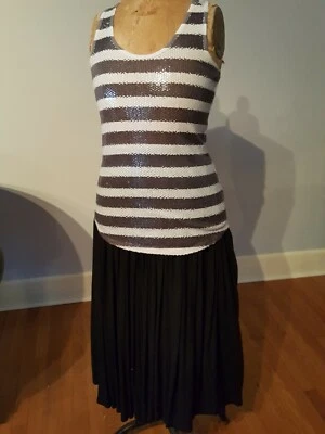 Camiseta sin mangas de colección a rayas con lentejuelas para mujer grande gris y blanca Xhilaration Foto 1 de 4