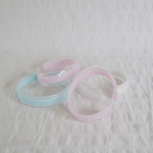 Vintage 1980's Plastic Bangles, Clear Pastel Cuff Bracelets x4 Pink Blue - Picture 1 of 6