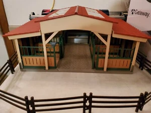 Large Lot Schleich Farm World Stable With 40+ Animals & Accesories, See All Pics - Picture 1 of 6