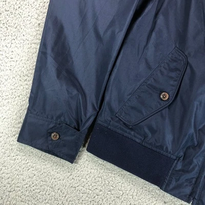 Chaqueta GAP Para Hombres Pequeña Azul Marino Bombardero Satinado Militar Cremallera Completa Retro Clásica NUEVA Foto 1 de 4