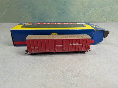 USED Athearn 11179 N Scale 50' NACC Box Car Alumax #50190 Light Weathering READ - Image 1 of 4