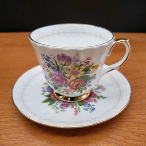 Duchess Bone China Teacup & Saucer Floral Bouquet Gold Trim England Vintage - Picture 1 of 8