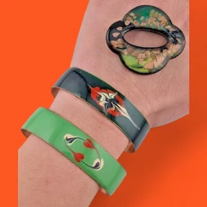 70s VINTAGE COPPER ENAMEL CUFFS green bracelet matching art glass pendant lot B1 - Picture 1 of 8