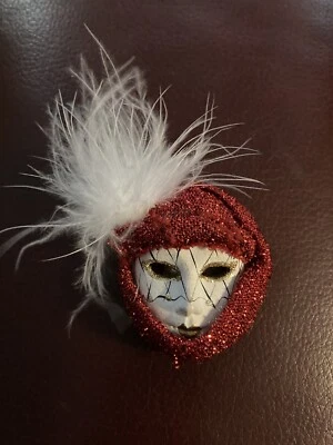 Mardi Gras Mask Brooch With Puffy Plume. - Image 1 of 2