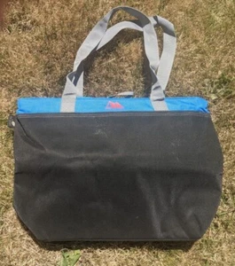 Artic Zone Blue Large Cooler Bag (15" x 6.5" X 14" tall) Zipper Top - Picture 1 of 3