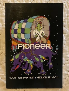 Pioneer 100th Anniversary 1911-2011 Isidore Newman Schulzeitschrift New Orleans - Bild 1 von 10