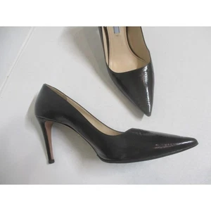 PRADA Black textured Patent Leather Classic Heel Pointed Toe Pumps shoes 38.5 8 - Picture 1 of 5