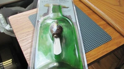 Cheese Platter Wine Bottle Design EMERALD GREEN &Serving Knife Made Real Bottle - Image 1 of 4