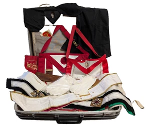 Lot 15 Freimaurer Objekte 70er Jahre Schürzen Bänder Handschuhe und andere Original - Bild 1 von 15