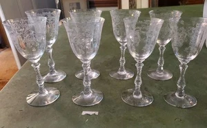 Juego de 8 copas de vino Fostoria Navarra estampado cristal transparente grabado 5,5 pulgadas - Imagen 1 de 5