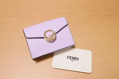 Cartera Plegable FENDI Cuero Repujado Cocodrilo Colores Populares Usada Japón Foto 1 de 4