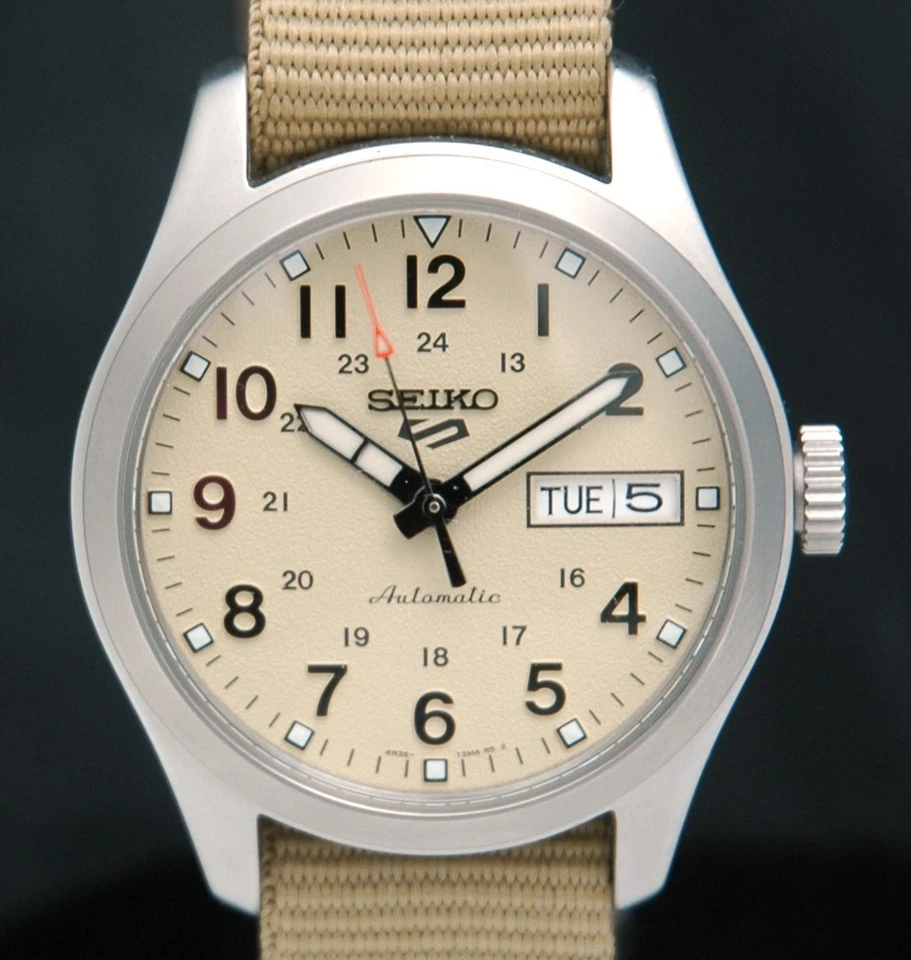 RELOJ SEIKO 5 Sports Field automático para hombre esfera beige kit desierto 24J SRPJ83 4R36 Foto 1 de 4