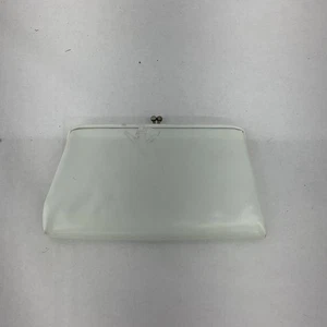 Antique White Vinyl Clutch - Women's Handbag - Imagen 1 de 6