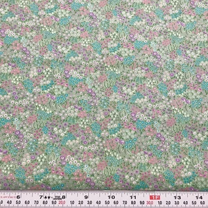 Vintage Cranston Florals on Green Cotton Fabric by the HALF YARD - Picture 1 of 2