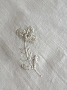 Set 6 Embroidered Cream Cotton Fabric Napkins with Embroidery - Bild 1 von 4