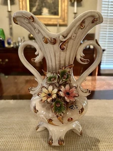 Porcelain Capodimonte Vase With 2 Handles Gold Flowers Italian Vintage Signed - Picture 1 of 7