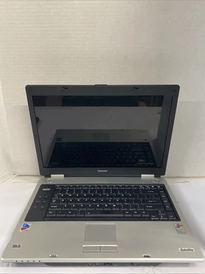 Toshiba Satellite M45-S331 Intel Centrino 1.60GHz 512MB RAM sem HDD - Imagem 1 de 4