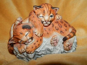 Lenox Nature's Young Played Out Tigers Figurine 1988 - Picture 1 of 2
