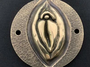 Harley-Davidson Evo / Sportster Pussy Punto Cover, Ottone - Picture 1 of 11