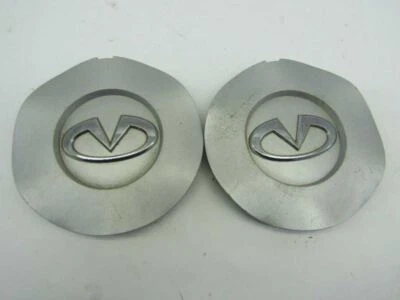 Infiniti Q45 2002 2003 2004 17" tapacubos central rueda embellecedor juego de 2 llantas OEM Foto 1 de 4