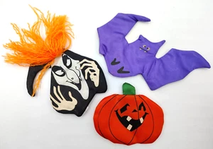 Avon Halloween Magnets Spooky Satin WITCH, JACK-O-LANTERN, BAT Vintage 1980s - Picture 1 of 5