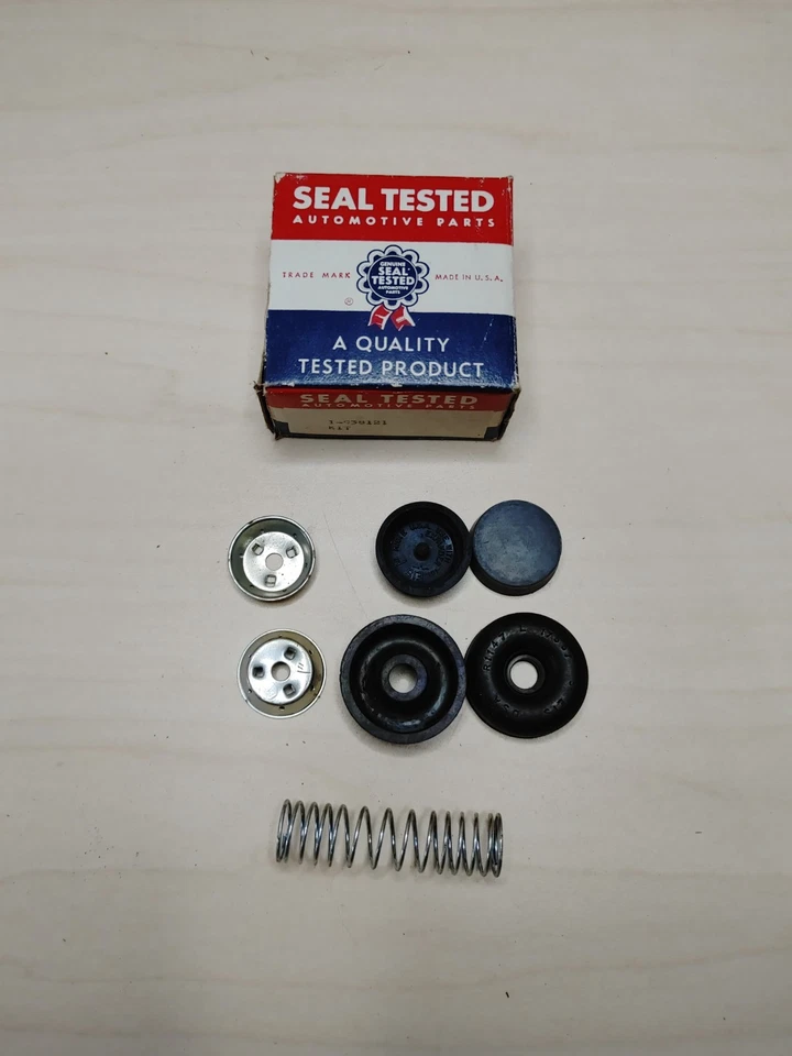 NOS Seal Tested Drum Brake Wheel Cylinder Repair Kit Jeep 938121 - Image 1 of 3