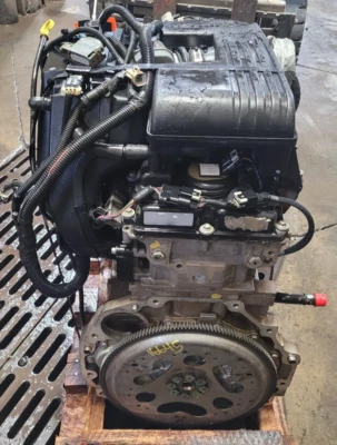 2006 HUMMER H3 CANYON COLARADO Engine (3.5L, VIN 6, 8th digit) 5 Cylinder; 06 - Image 1 of 4