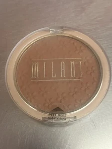 MILANI Powder Bronzer Medium #02 -RARE *NEW* - Picture 1 of 2