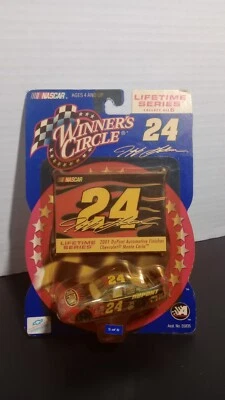 Hasbro Winner's Circle Jeff Gordon 24 2001 diecast Dupont coche de carreras nuevo en caja NASCAR Foto 1 de 4