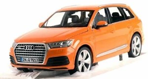 Audi Q7 Quattro 2015 Orange Minchamps 110014004 1/18 Metal 300 Pieces Limited - Picture 1 of 4