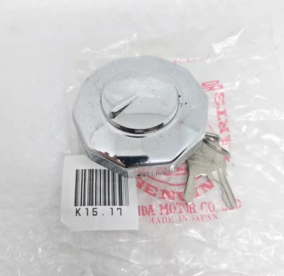 Tapa del tanque de combustible con llave Honda C110 C115 C200 CA200 CL50 CL70 CL90 S65 NUEVO DE STOCK Foto 1 de 4