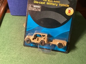 Kid Connection Pull Back Militärfahrzeug, Maßstab 1:64 - Bild 1 von 2