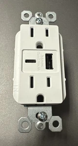 Legrand Radiant R26USBCC6W 15 AMP manipulationssicher Dekorateur Duplex Buchse - Bild 1 von 4