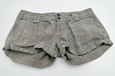 American Eagle Women's Plaid 100% cotton Shorts Size 4 Cuffed - Image 1 of 4