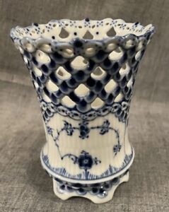 Royal Copenhagen Blue Fluted Full Lace Cigar Cup Vase 1016 EUC