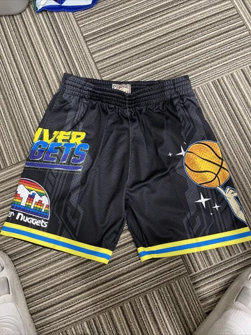 NEW MITCHELL AND NESS DENVER NUGGETS HWC ANIME SHORTS LARGE Cover