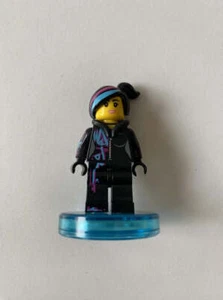 LEGO Dimensions Minifigure Wyldstyle with Base Tag - Picture 1 of 2