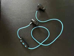 aukey wireless earphone blue wired - Picture 1 of 3