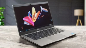Dell Latitude 5340 13.3" Intel i7-1365U, 16GB RAM, 512GB SSD, Windows 11 - Picture 1 of 9
