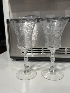 2 Vintage Cambridge Chantilly Water Goblets 7 7/8 Inch Discontinued Stem 3600 - Picture 1 of 8