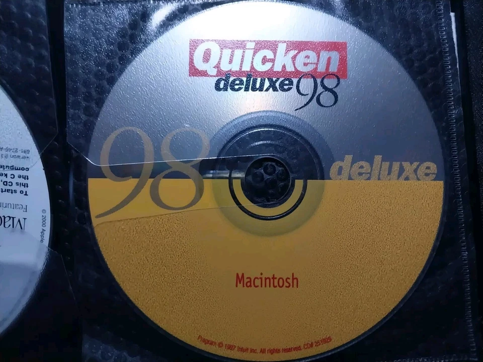 Apple Quicken Deluxe 98 Macintosh Mac Edition Software Installation CD-ROM  - Image 1 of 1