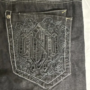 Pantalones de mezclilla bordados premium Y2K Southpole para hombre 38 negros holgados patinador Y2k raros nuevos sin etiquetas - Imagen 1 de 8