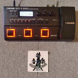 BOSS GT-1 Guitar Multi Effects Processor Pedal Multi Effecter w/AC Adapter - Picture 1 of 15