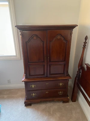 Lexington Furniture Media Chest cereza maciza tradicional Chippendale 490-309 Foto 1 de 3