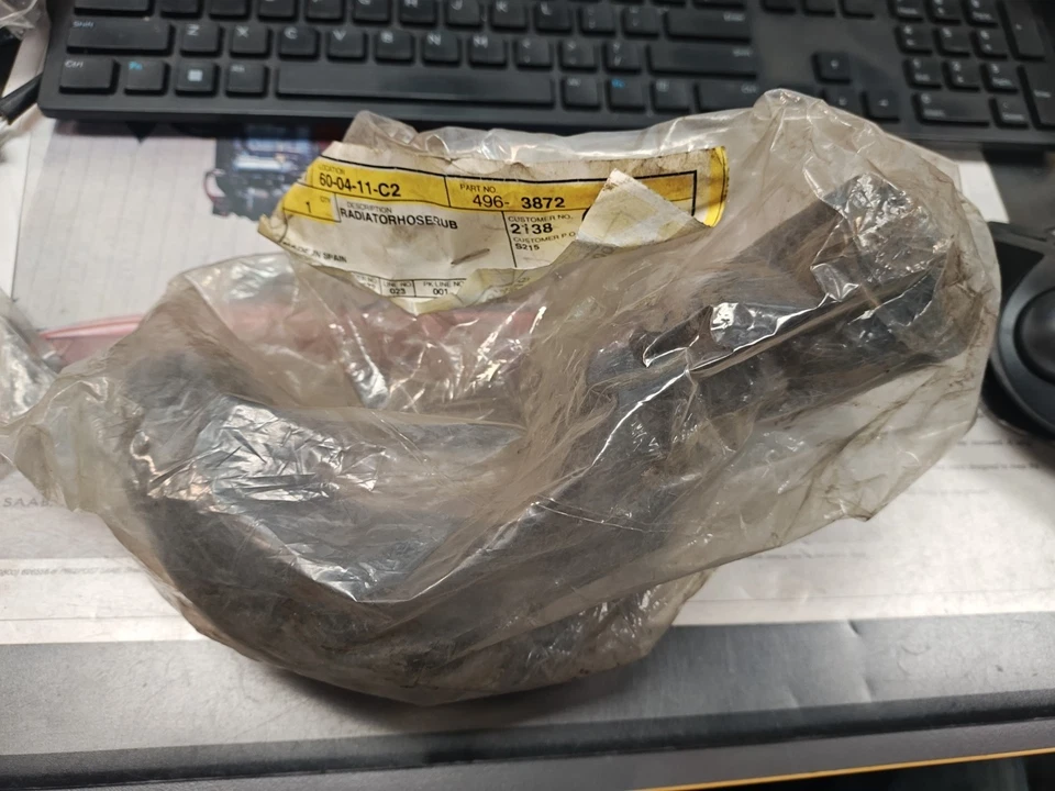 Manguera refrigerante radiador OE Saab 9-3 2,0 L 4963872 se adapta a 99-03 NUEVA Foto 1 de 1