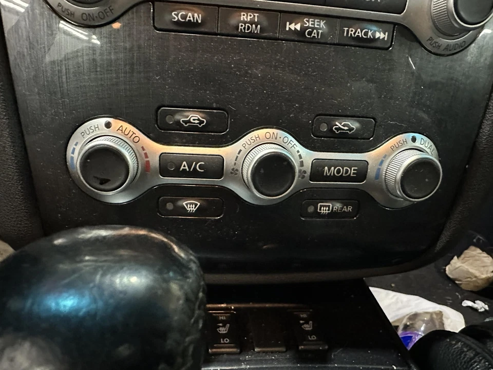 09 10 11 12 13 14 NISSAN MAXIMA Heater A/c Control - Image 1 of 1
